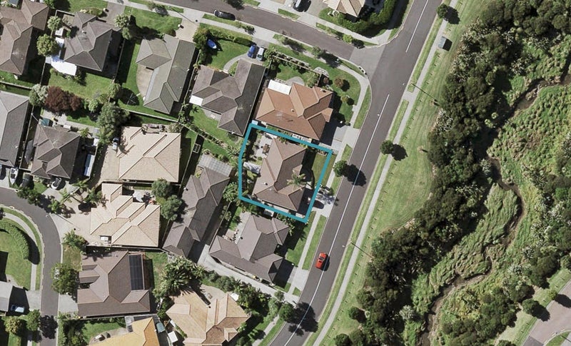 33 Kelvin Hart Drive, East Tamaki, Auckland - Carousel 1