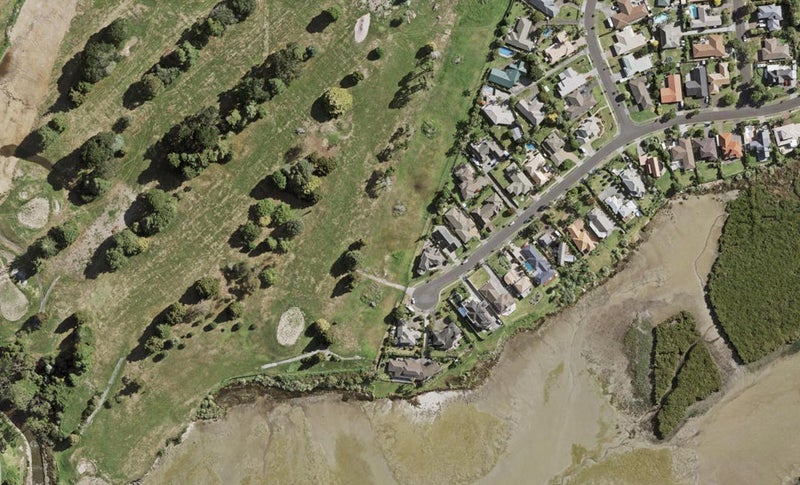 88 Waituarua Drive, Takanini, Auckland - Carousel 1