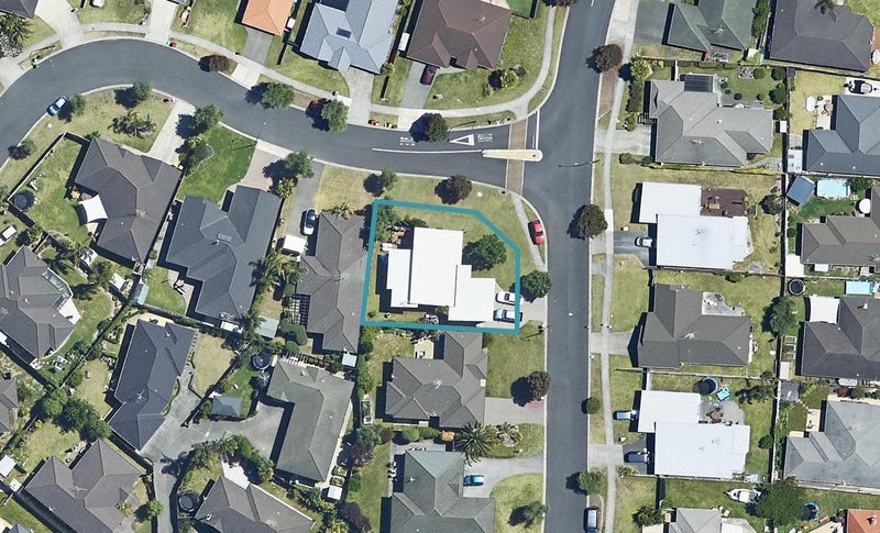 6 Sarah Place, Papamoa Beach, Papamoa - Carousel 1