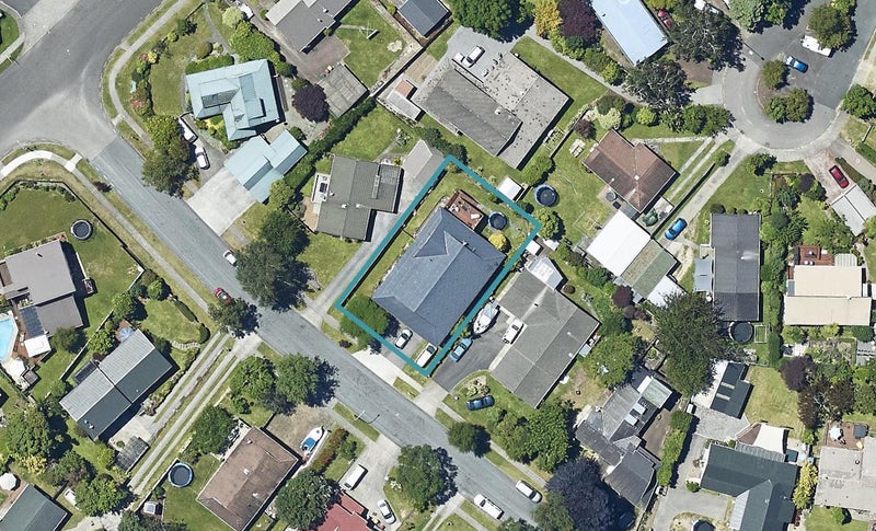 6 Waitawa Place, Lynmore, Rotorua - Carousel 1