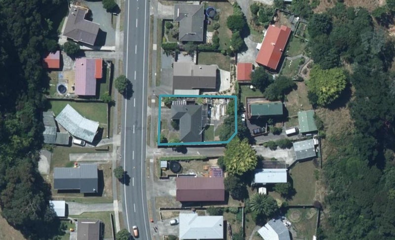 56 Omapere Street, Whitby, Porirua - Carousel 1
