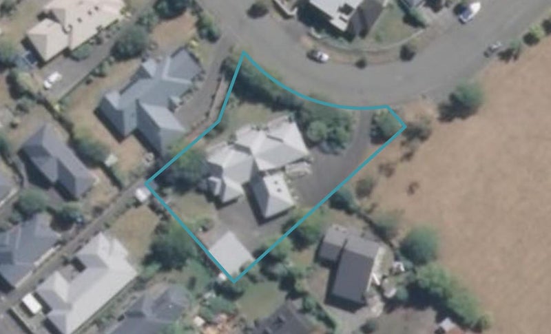 20 Kelvin Crescent, Allenton, Ashburton - Carousel 1