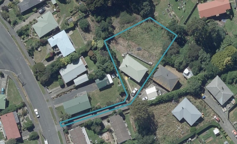 10 Caldwell Street, Brockville, Dunedin - Carousel 1