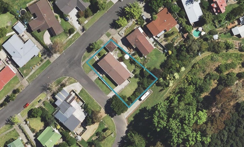 49 Sunvale Crescent, Whataupoko, Gisborne - Carousel 1