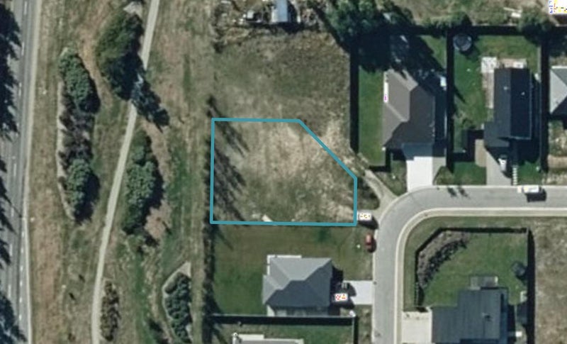 9 Edna Lane, Wanaka - Carousel 1