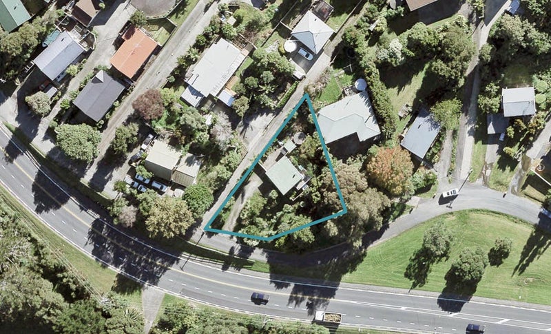544 Whangaparaoa Road, Stanmore Bay, Whangaparaoa - Carousel 1