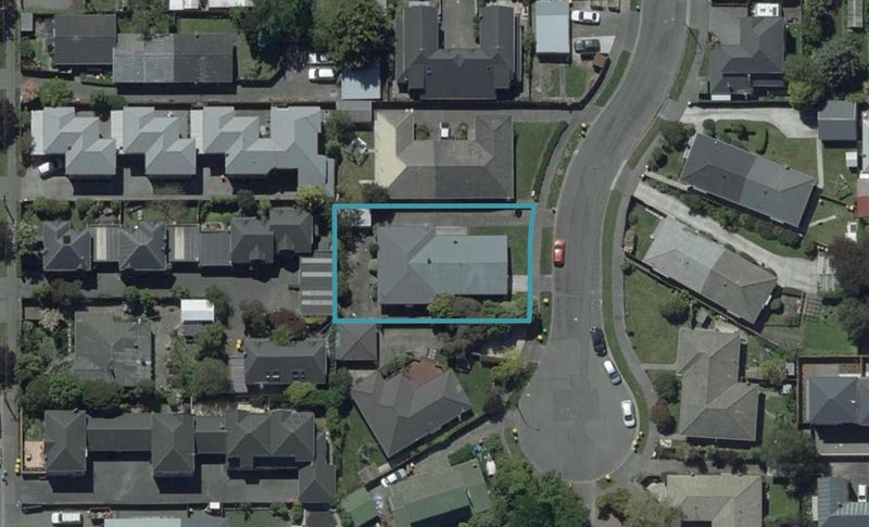 1/6 Trist Place, Edgeware, Christchurch - Carousel 1