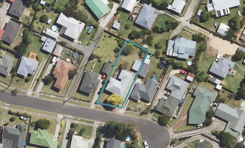 12 Byron Street, Te Hapara, Gisborne - Carousel 1
