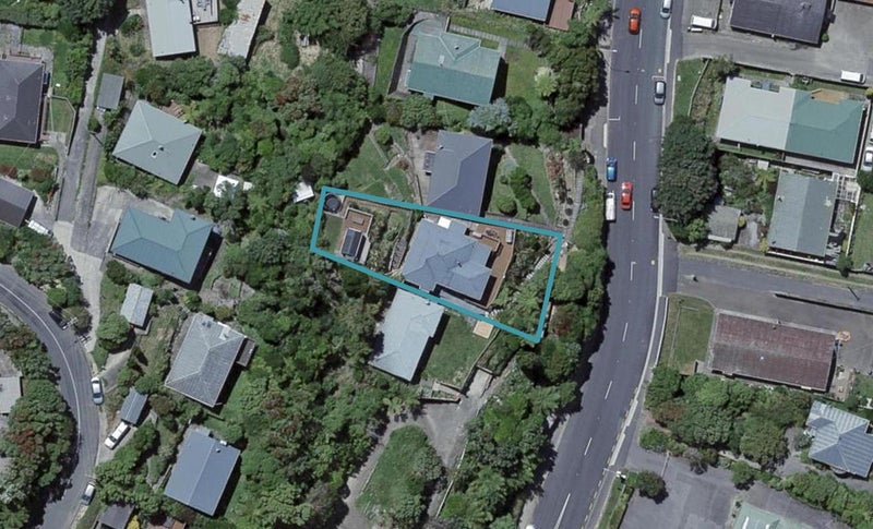 125 Newlands Road, Newlands, Wellington - Carousel 1
