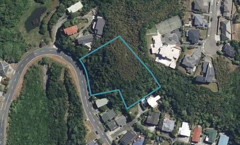 13A Mulberry Street, Maungaraki, Lower Hutt - Carousel 1
