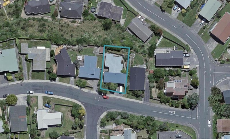 67 Chapman Street, Newlands, Wellington - Carousel 1