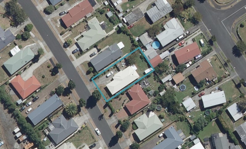 10 Catalina Drive, Melville, Hamilton - Carousel 1