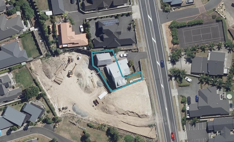 10/353 Hukanui Road, Rototuna, Hamilton - Carousel 1