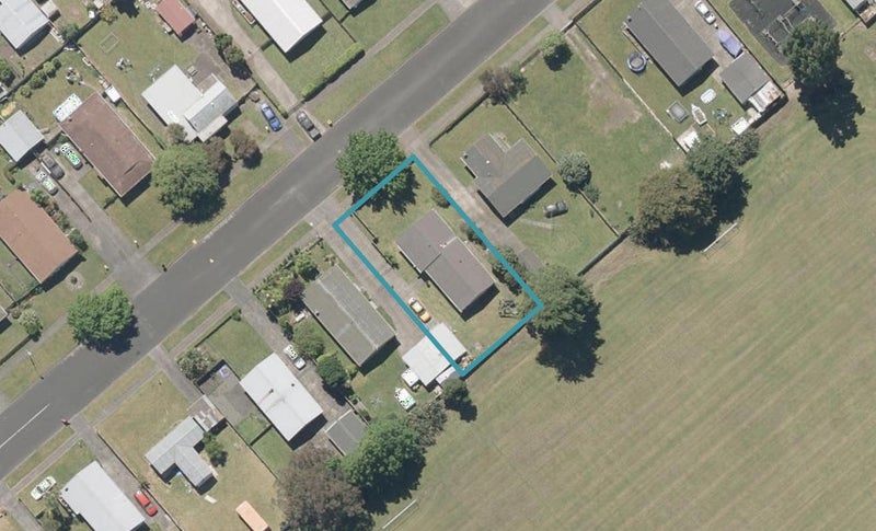 24 Wembley Place, Whanganui East, Whanganui - Carousel 1