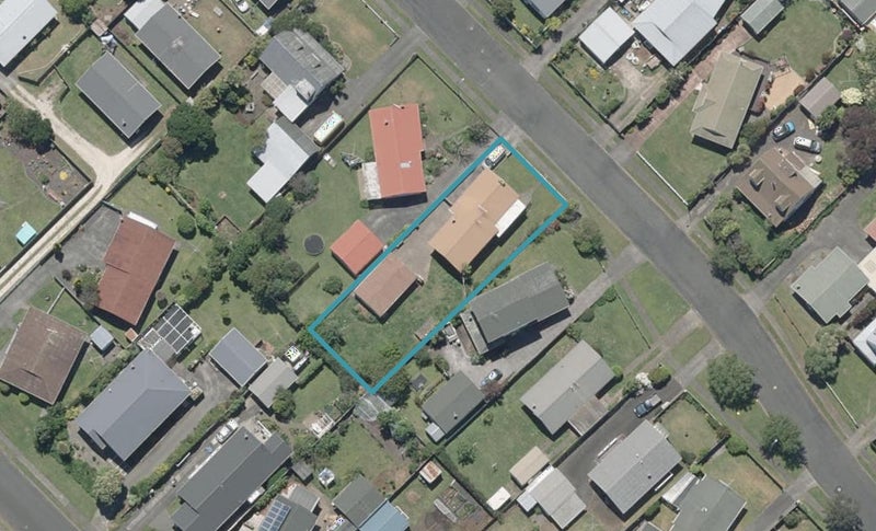 17 Hereford Street, Springvale, Whanganui - Carousel 1