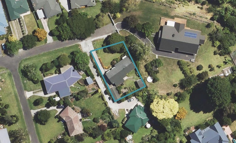 31 Marian Drive, Inner Kaiti, Gisborne - Carousel 1