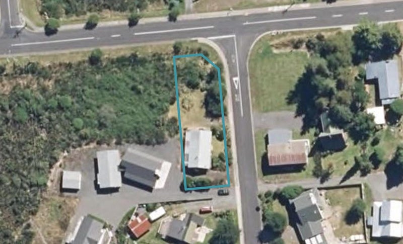 2 Kirk Street, WAIMARINO, OWHANGO - Carousel 1