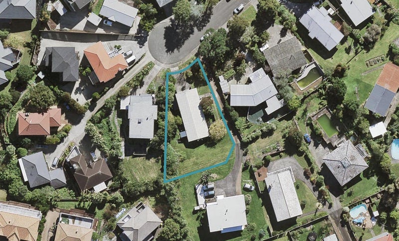 14 Cheryl Place, Hillcrest, Auckland - Carousel 1