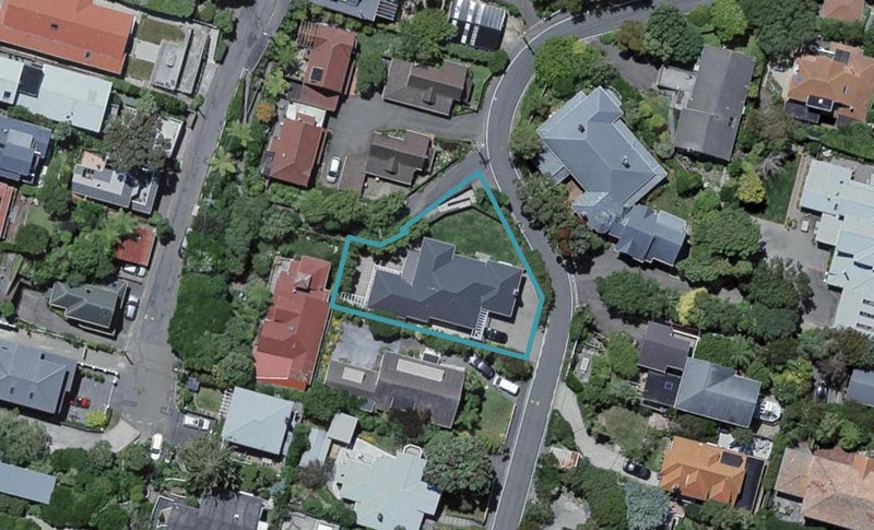 14 Roscoe Terrace, Wadestown, Wellington - Carousel 1