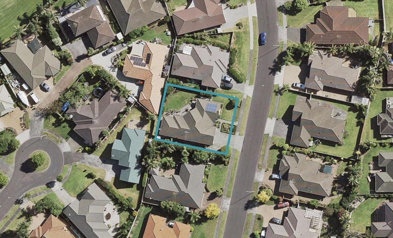 21 Glenross Drive, Wattle Downs, Auckland - Carousel 1