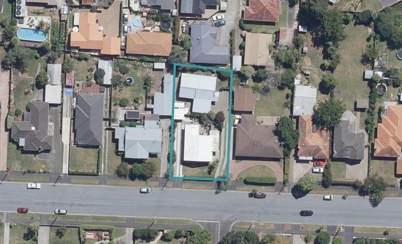 33A East Street, Claudelands, Hamilton - Carousel 1