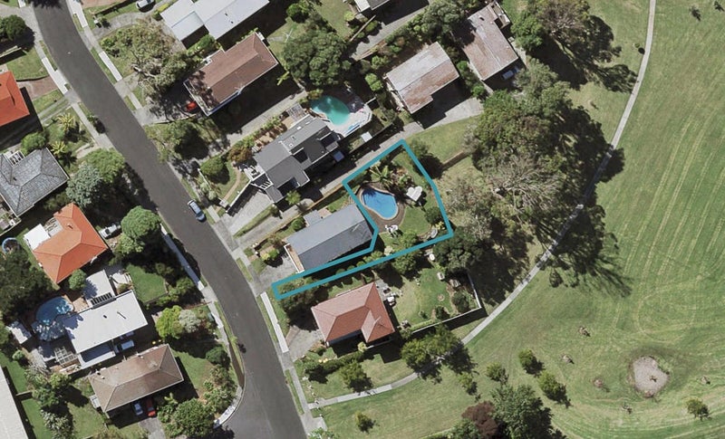 58A Knightsbridge Drive, Forrest Hill, Auckland - Carousel 1
