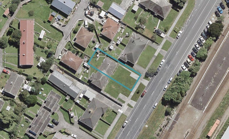 1187 High Street, Taita, Lower Hutt - Carousel 1