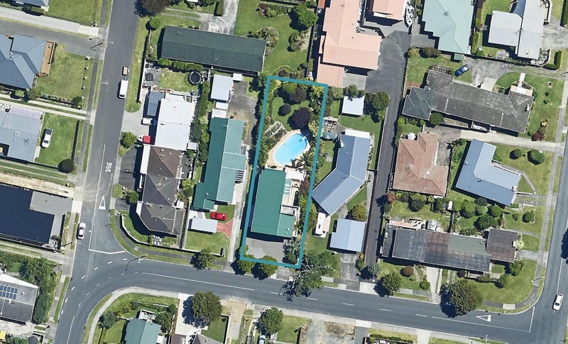 9 Cherrywood Drive, Otumoetai, Tauranga - Carousel 1