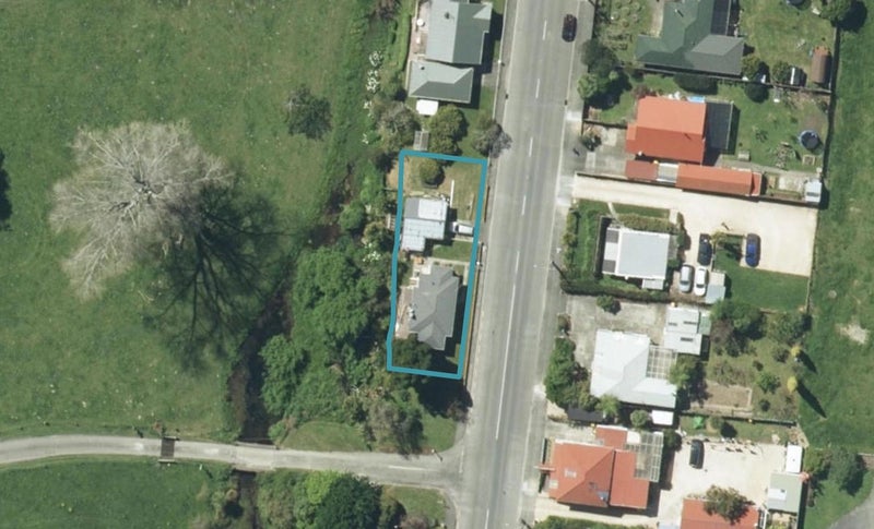 117 Commercial Street, Takaka - Carousel 1