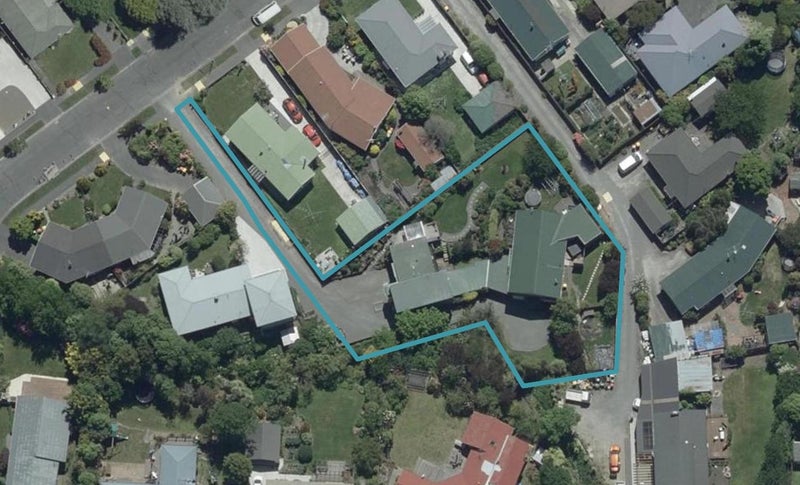 1/16B Canberra Place, Redwood, Christchurch - Carousel 1