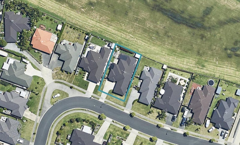 50 Carrington Drive, Papamoa Beach, Papamoa - Carousel 1