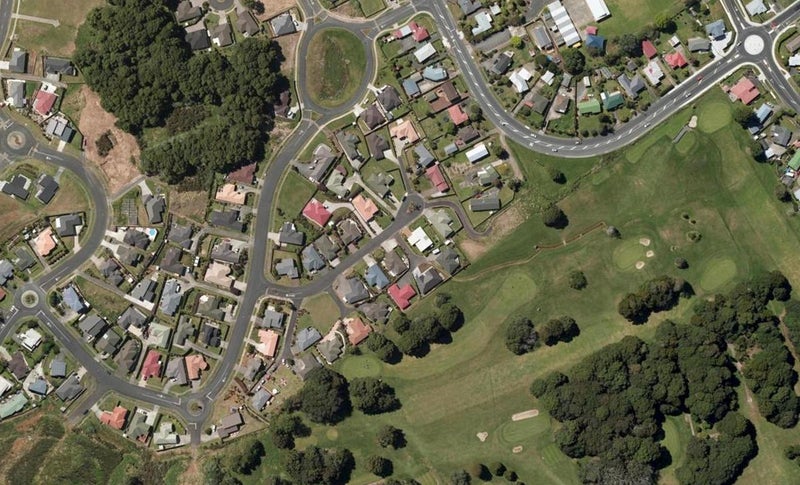 32 Lochiel Place, Kamo, Whangarei - Carousel 1