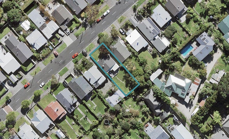 41 Warwick Avenue, Westmere, Auckland - Carousel 1