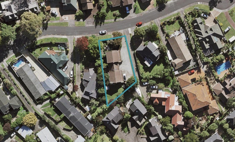 1/28 Uppingham Crescent, Hillcrest, Auckland - Carousel 1