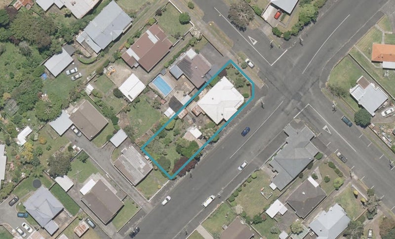 25 Caius Avenue, Gonville, Whanganui - Carousel 1