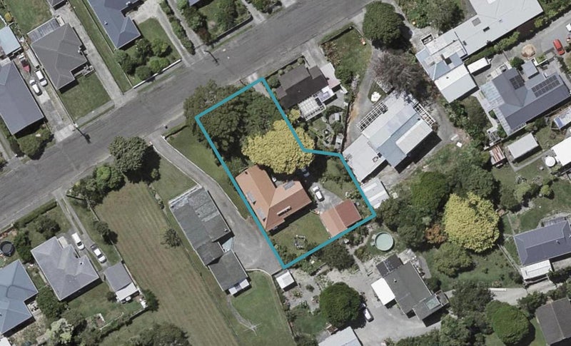 10 Atmore Avenue, Otaki - Carousel 1