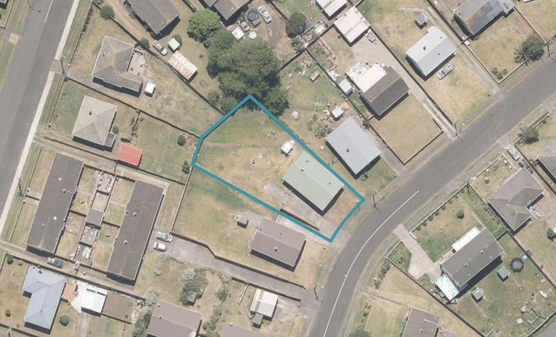 23 Matipo Street, Castlecliff, Whanganui - Carousel 1