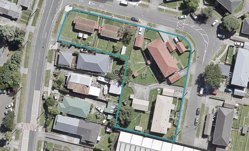 2 Manderson Grove, Fairfield, Lower Hutt - Carousel 1