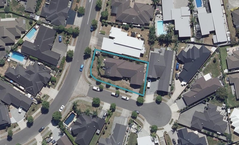 72 Rhys Avenue, Huntington, Hamilton - Carousel 1