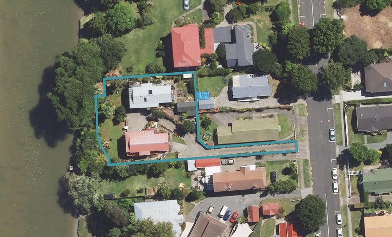 22 Stout Street, Whataupoko, Gisborne - Carousel 1