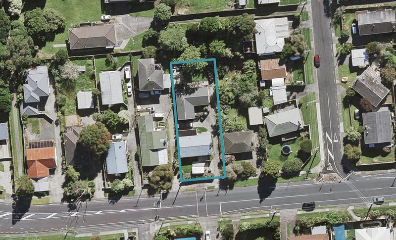 2/35 Manuka Road, Bayview, Auckland - Carousel 1