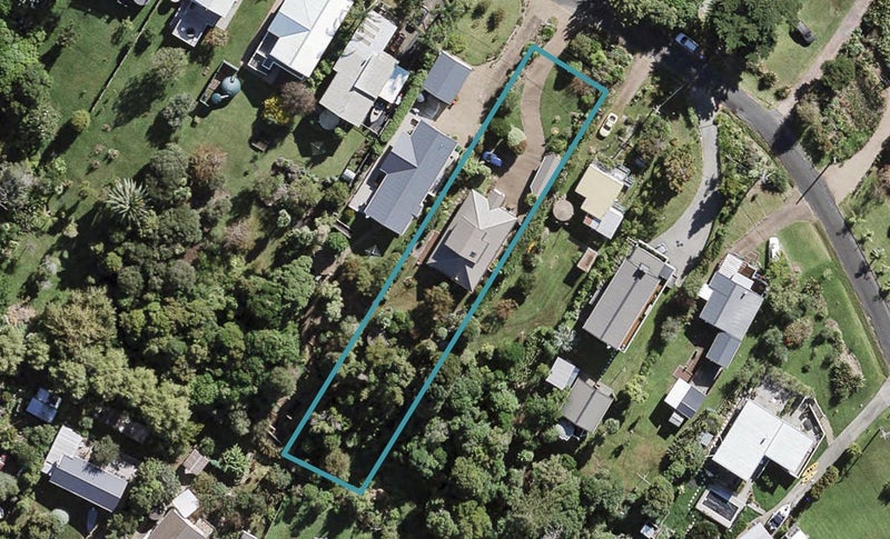 35 Ridge Road, Oneroa, Waiheke Island - Carousel 1
