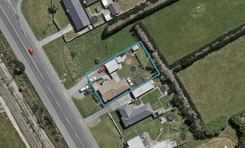 642 Bluff Highway, Clifton, Invercargill - Carousel 1