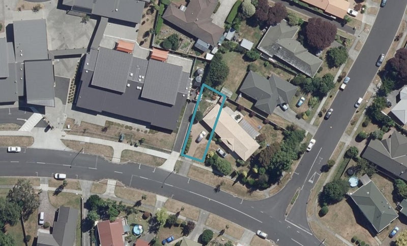 3/84 Endeavour Avenue, Flagstaff, Hamilton - Carousel 1