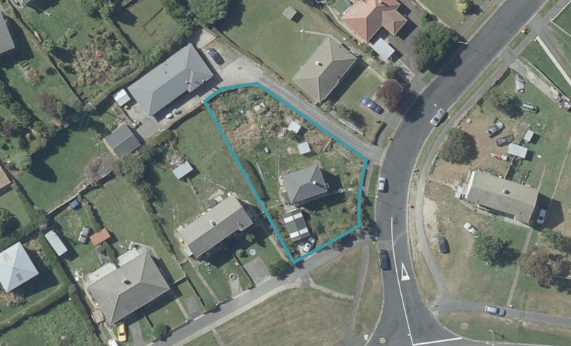 84 Dovecote Avenue, Corstorphine, Dunedin - Carousel 1