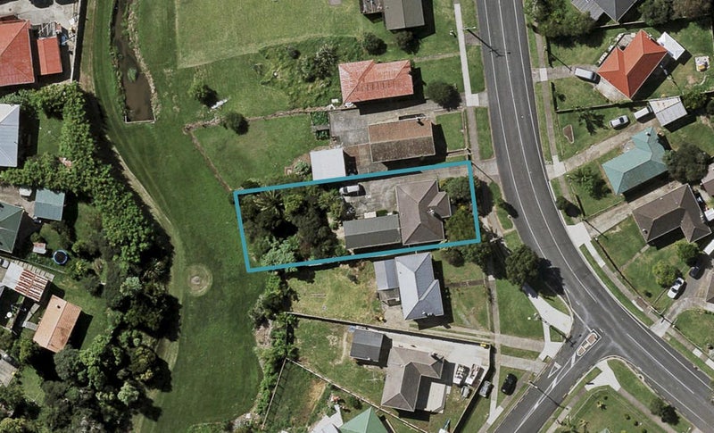 51 Ferguson Road, Otara, Auckland - Carousel 1
