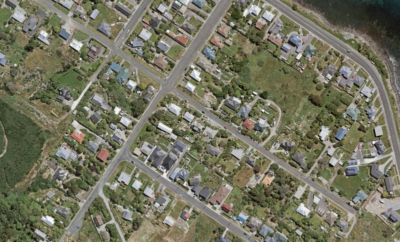22 Raymond Street, Bluff - Carousel 1
