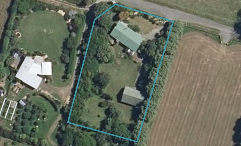 163 Papaitonga Lake Road, Ohau, Levin - Carousel 1