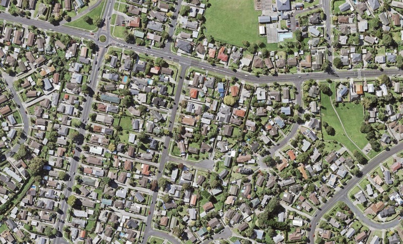 12A Minaret Drive, Bucklands Beach, Auckland - Carousel 1