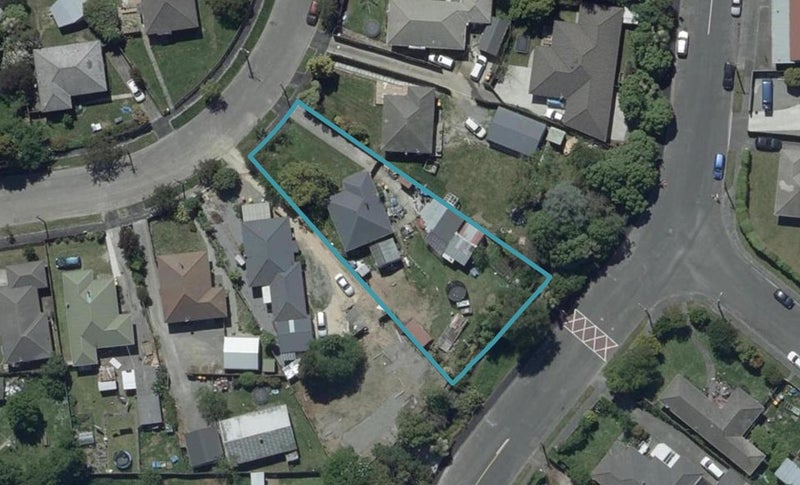 10 Bellbrook Crescent, Shirley, Christchurch - Carousel 1